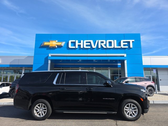 Used 2021 Chevrolet Suburban LT AWD/4WD image 2