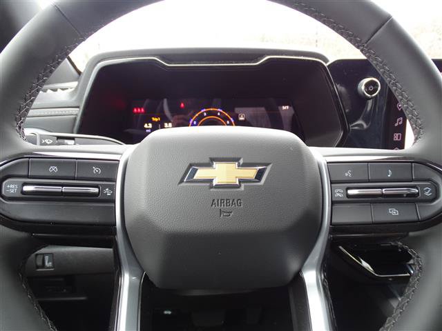 Used 2024 Chevrolet Colorado LT w/ LT Convenience Package RWD image 11