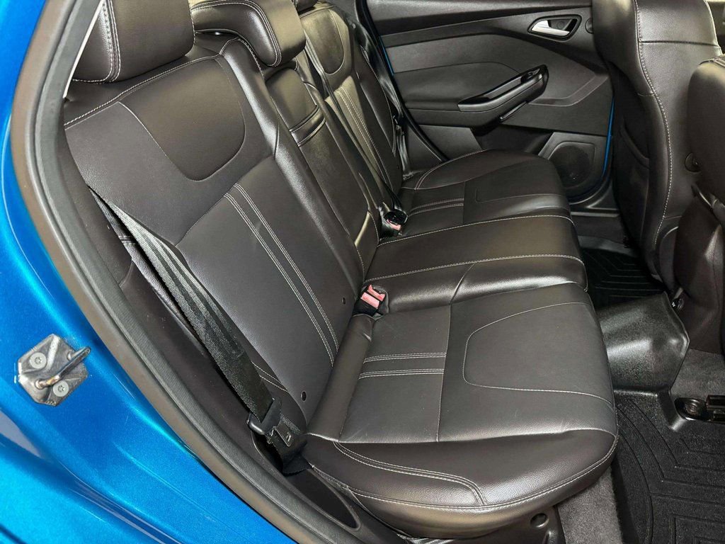 Used 2013 Ford Focus Titanium w/ Titanium Handling Pkg image 24
