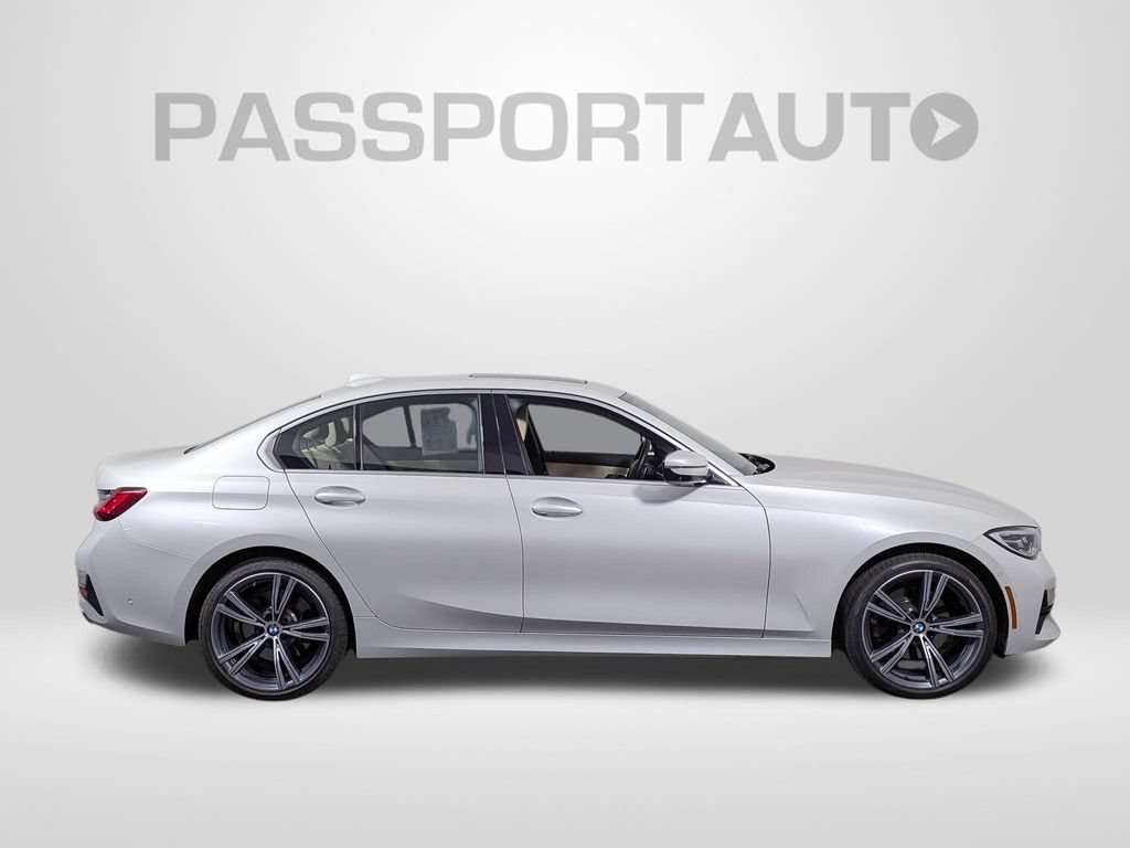 Used 2021 BMW 330i xDrive Sedan AWD/4WD image 8