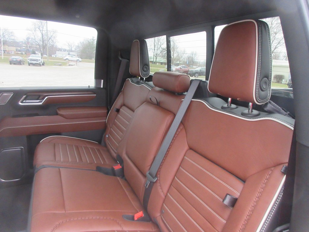 New 2026 GMC Sierra 2500 Denali Ultimate w/ Max Trailering Package image 15