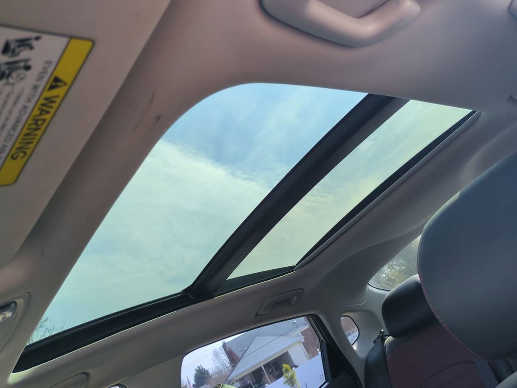 Used 2020 Kia Optima SX image 19