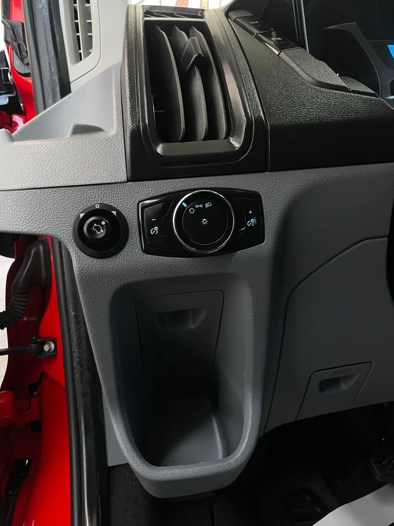 Used 2016 Ford Transit 150 XL image 20
