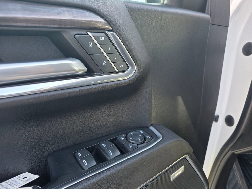 Used 2023 Chevrolet Silverado 1500 LTZ w/ LTZ Convenience Package II image 11