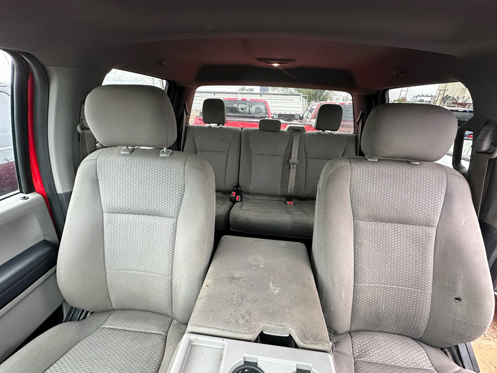 Used 2017 Ford F250 XLT w/ XLT Premium Package AWD/4WD image 26