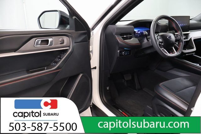 Used 2025 Ford Explorer ST AWD/4WD image 9