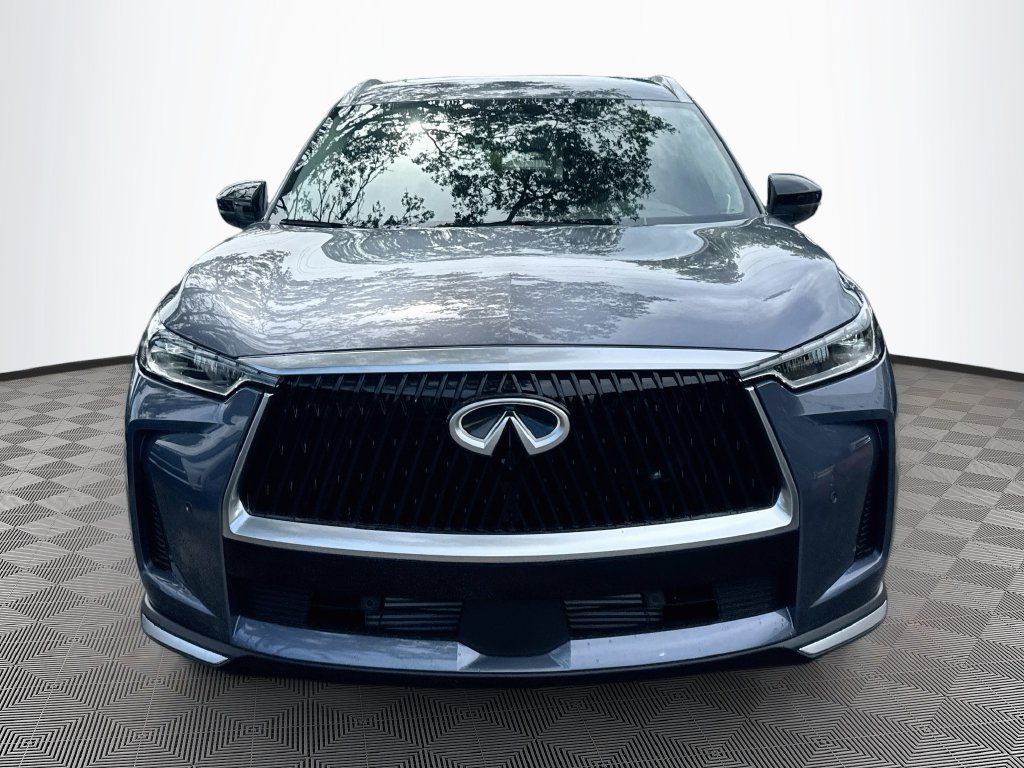Used 2027 INFINITI QX60 Luxe w/ Cargo Package FWD image 2