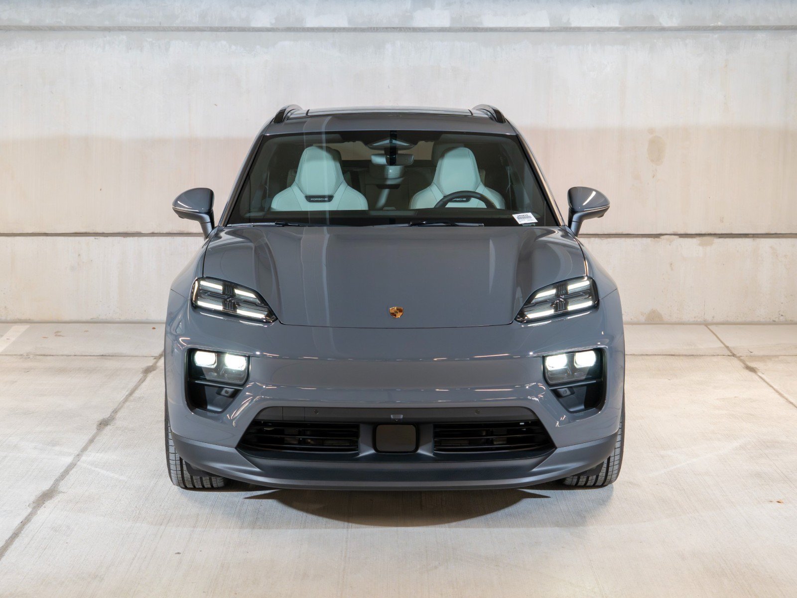 New 2026 Porsche Macan 4 Electric AWD/4WD image 10