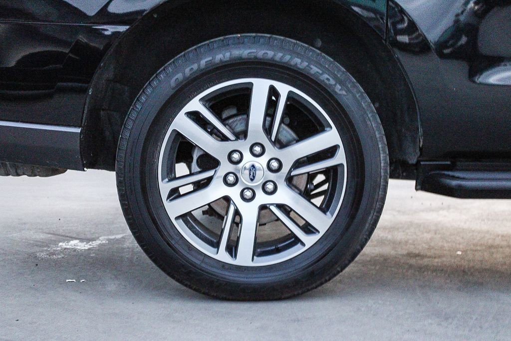 Used 2024 Ford Expedition Max Limited AWD/4WD image 12
