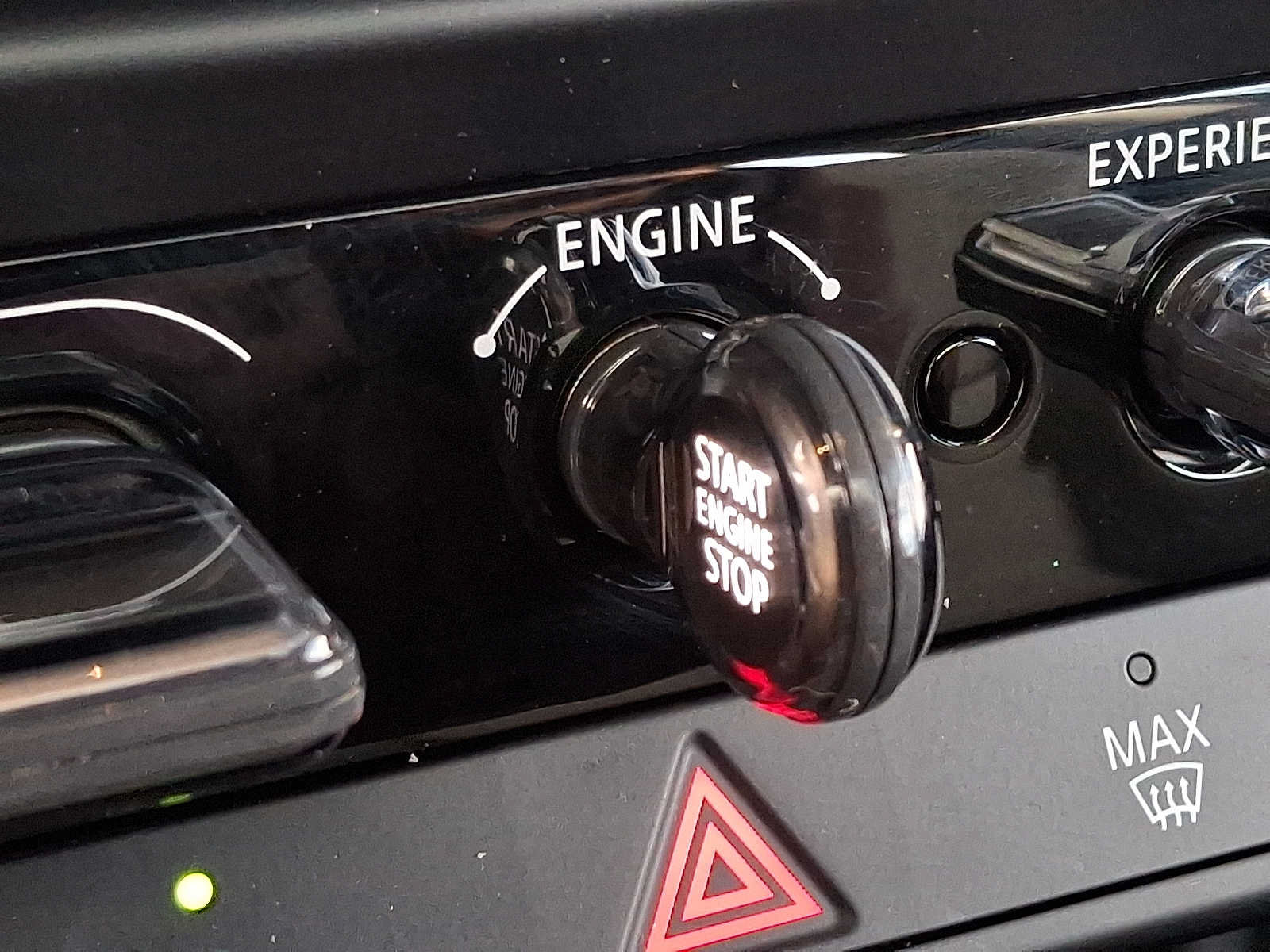 Used 2025 MINI Cooper S FWD image 23
