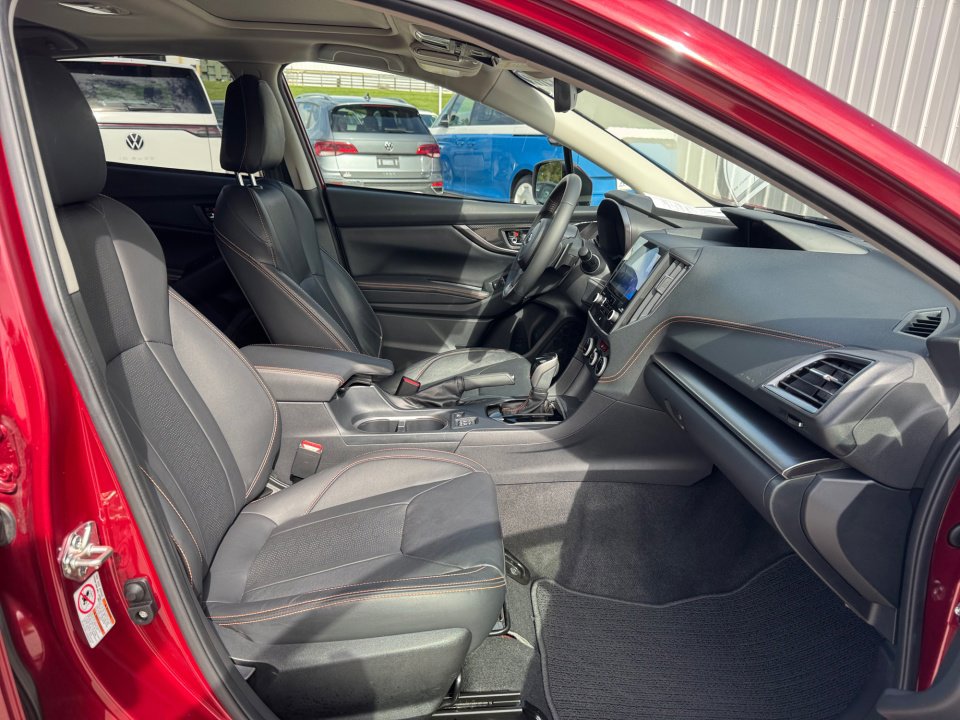 Used 2018 Subaru Crosstrek 2.0i Limited image 32