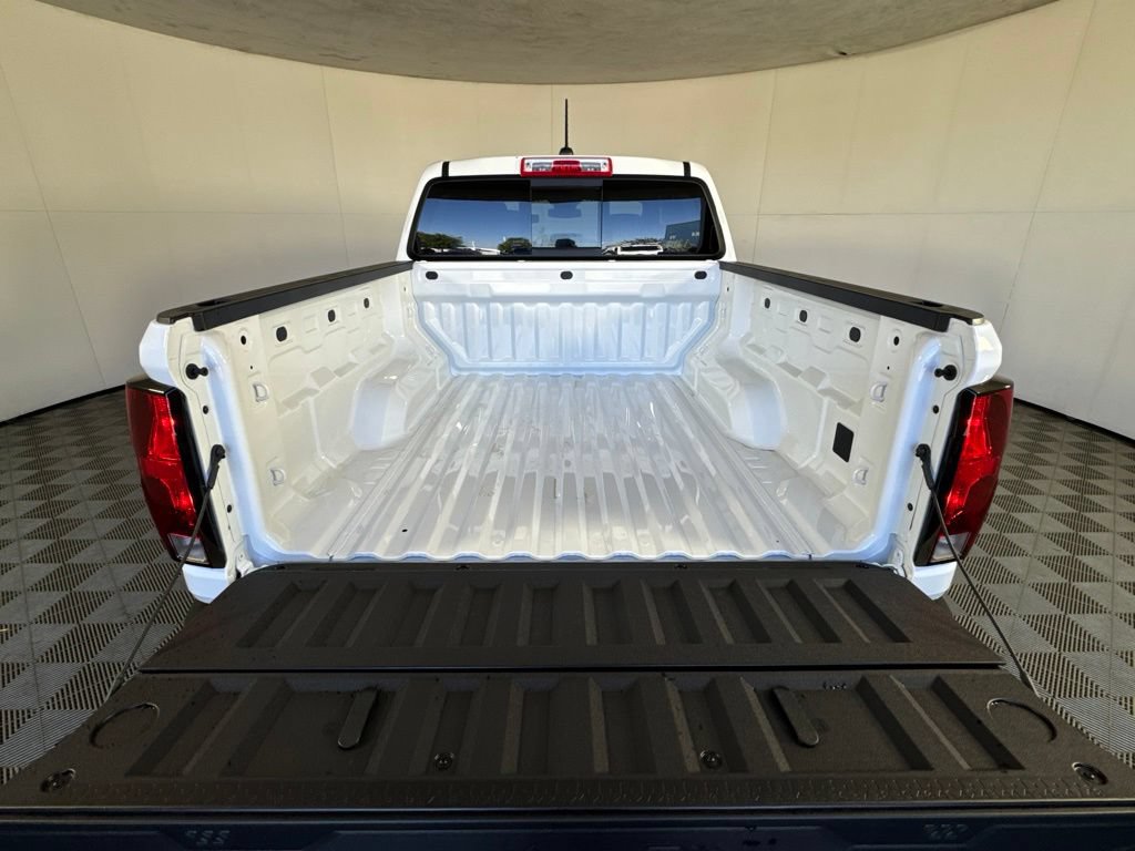 New 2026 Chevrolet Colorado W/T w/ WT Custom Package AWD/4WD image 33