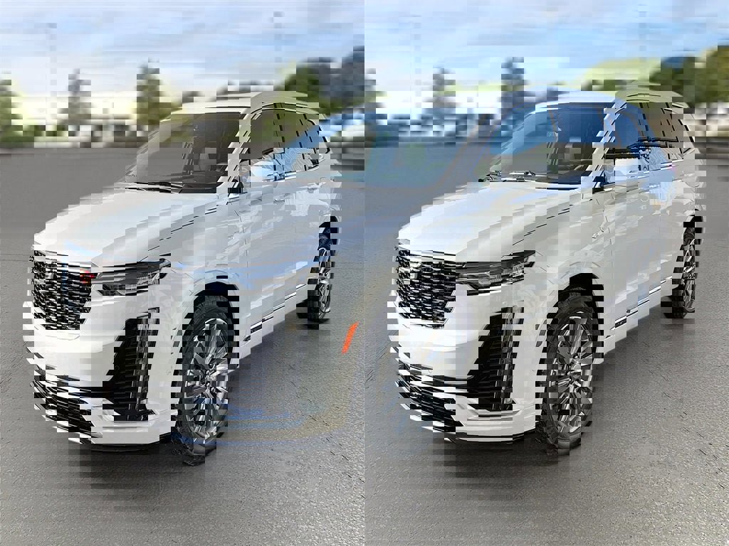 New 2025 Cadillac XT6 Premium Luxury w/ Technology Package image 3