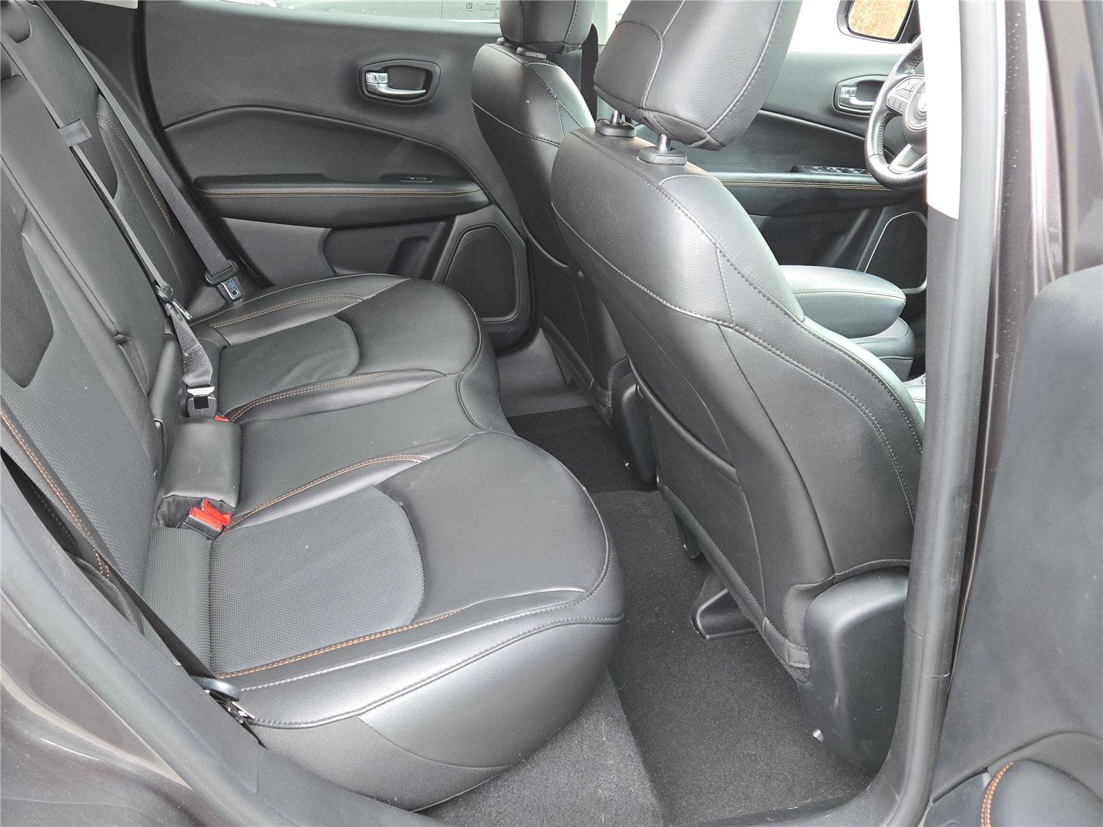 Used 2021 Jeep Compass Limited AWD/4WD image 7