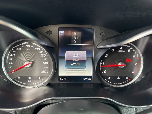 Used 2019 Mercedes-Benz GLC 300 4MATIC image 17