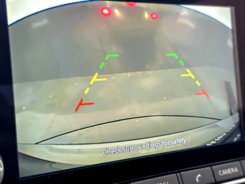 Used 2023 Nissan Sentra SR w/ Lighting Package FWD image 17