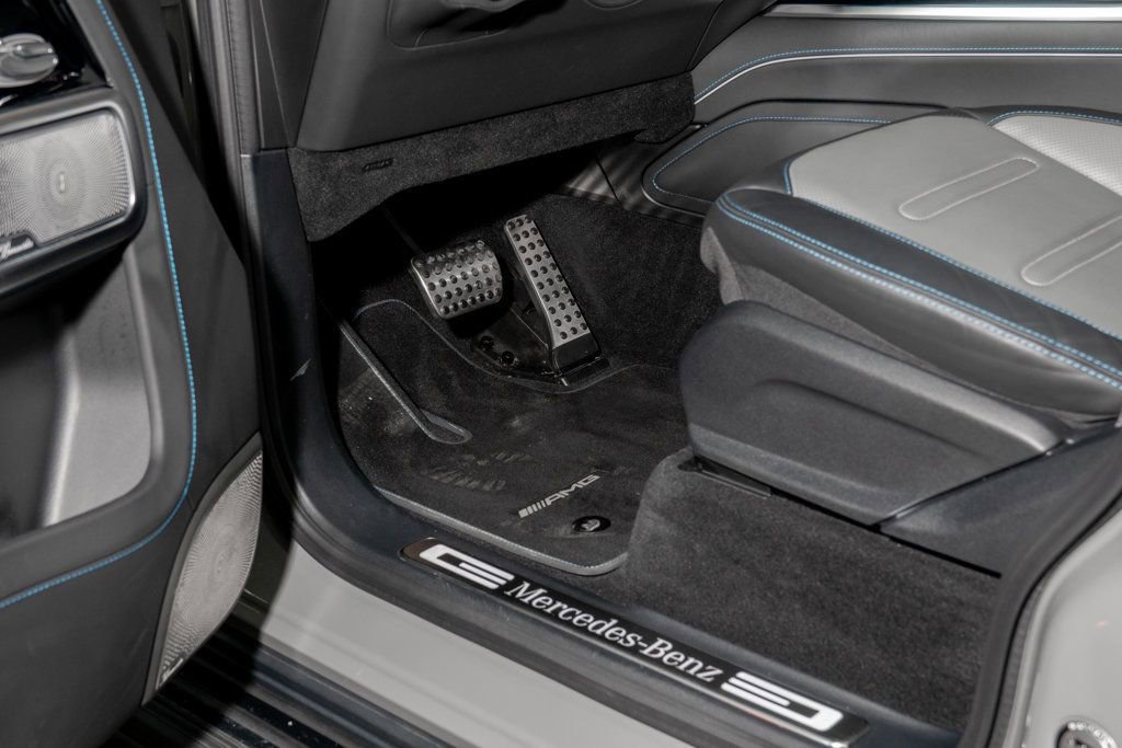 Used 2025 Mercedes-Benz G 580 w/ EQ Technology image 34