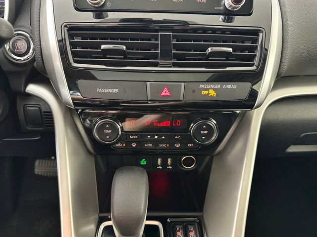 Used 2024 Mitsubishi Eclipse Cross SE image 23
