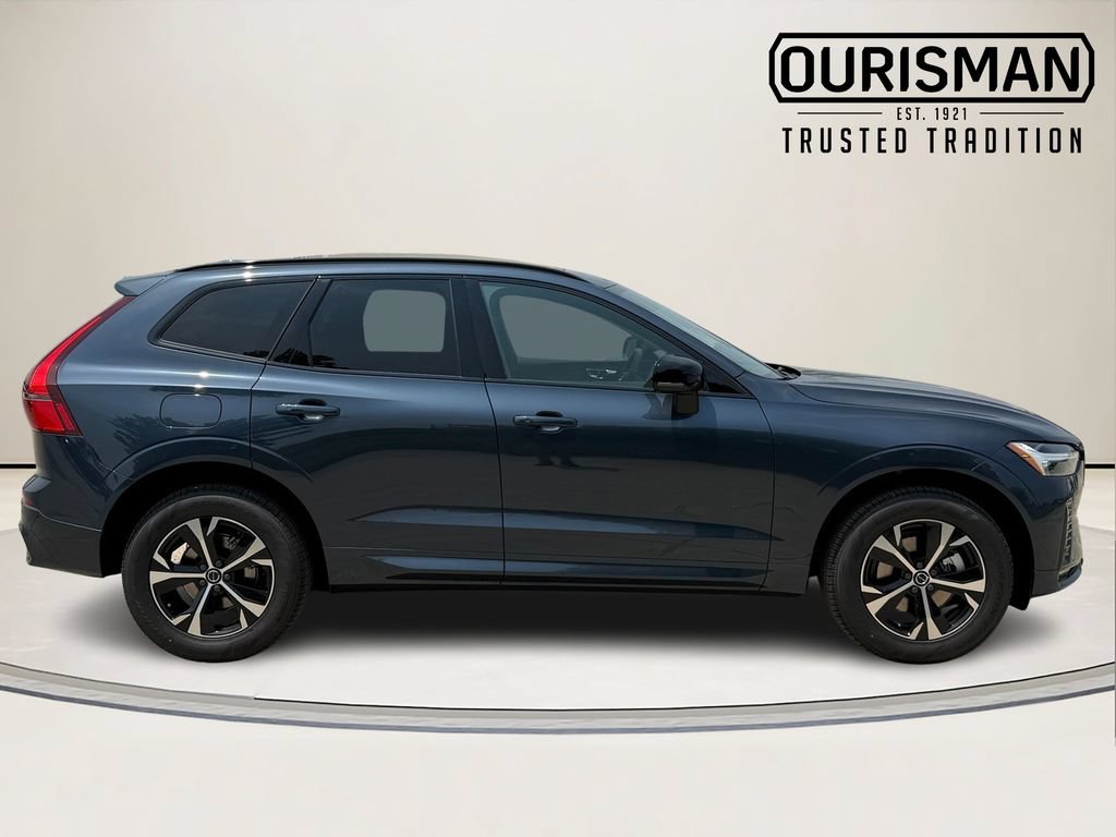 New 2026 Volvo XC60 B5 Core w/ Climate Package AWD/4WD image 2