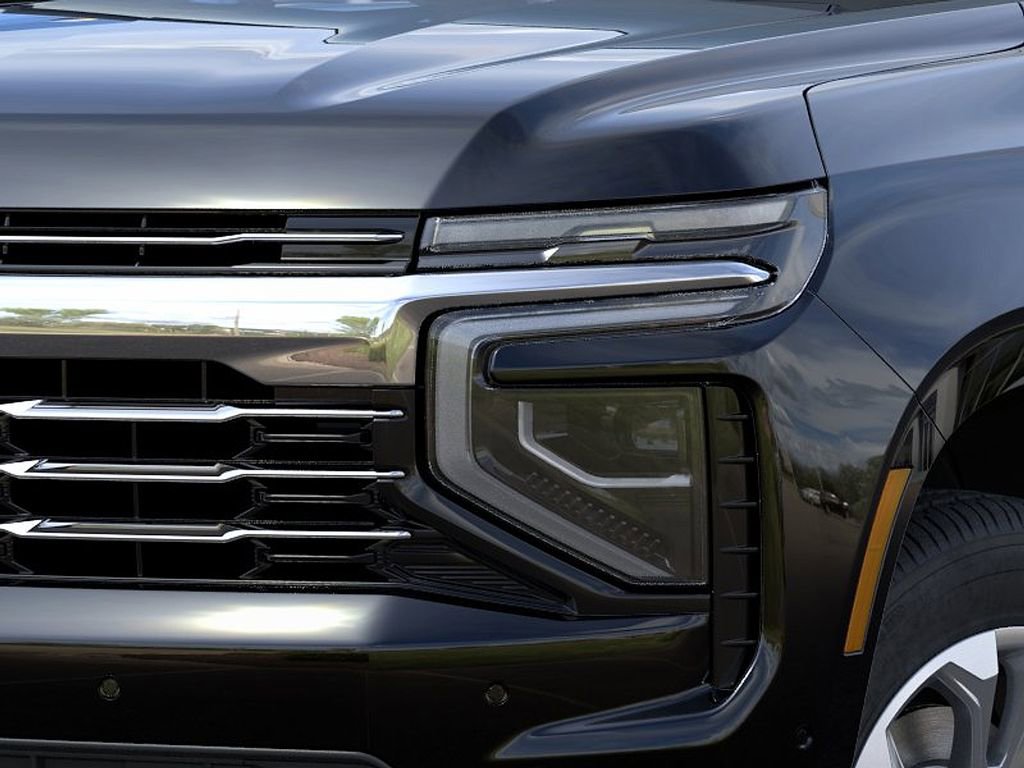 New 2026 Chevrolet Suburban LT image 10