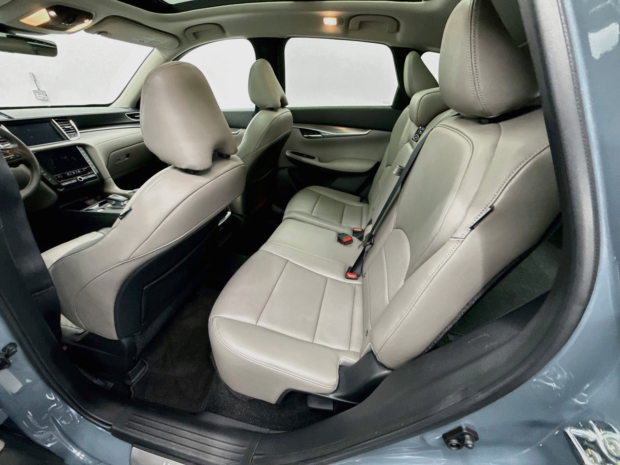 Used 2023 INFINITI QX50 Luxe FWD image 27