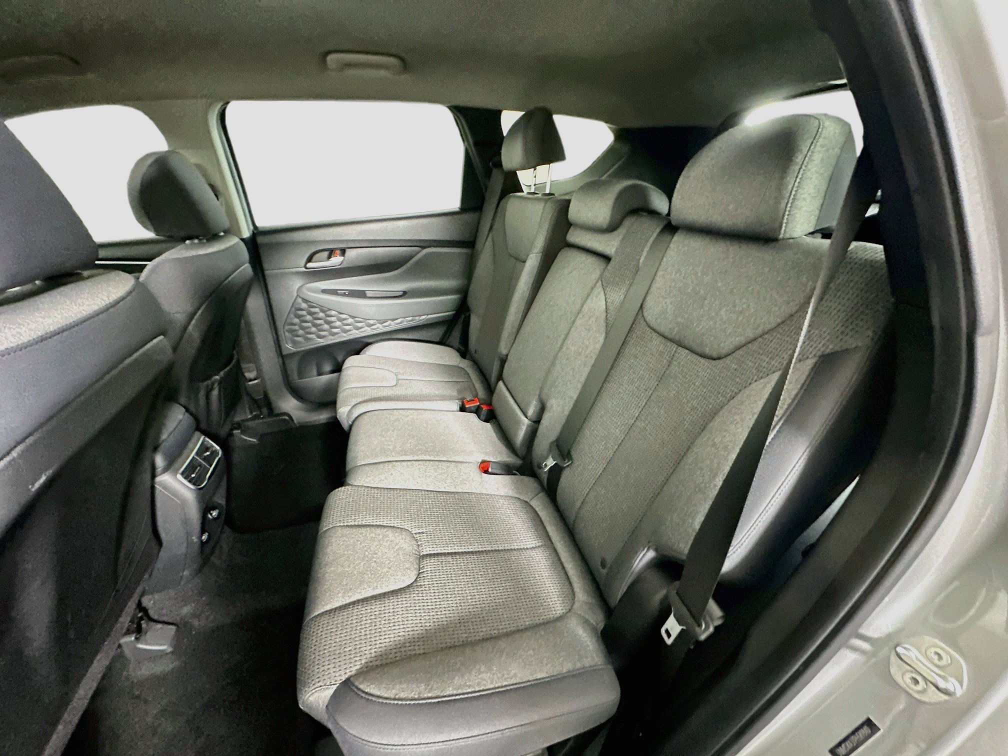Used 2023 Hyundai Santa Fe SE FWD image 26