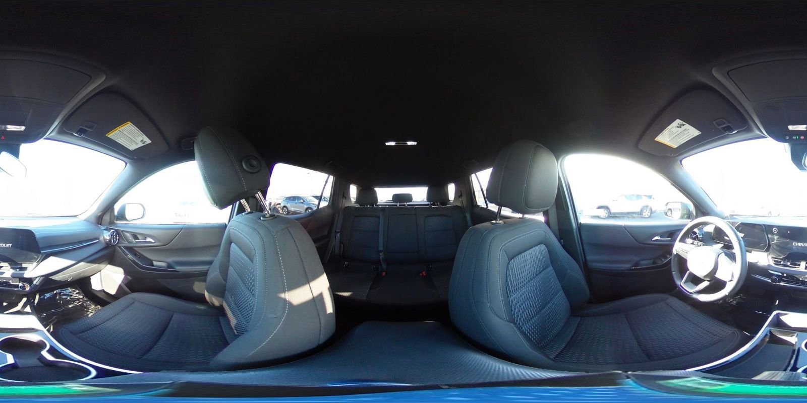 Used 2025 Chevrolet Equinox LT image 41