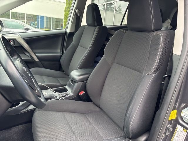 Used 2016 Toyota RAV4 XLE AWD/4WD image 14