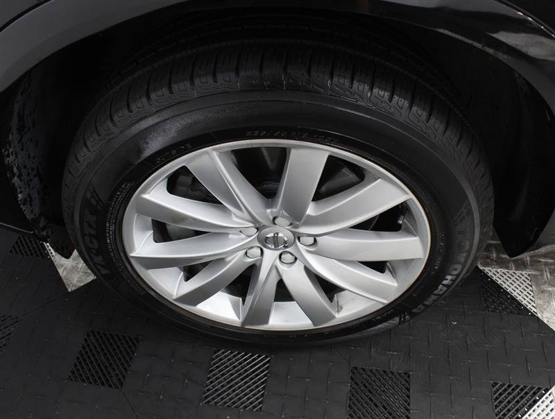 Used 2016 Volvo XC90 T6 Momentum AWD/4WD image 21