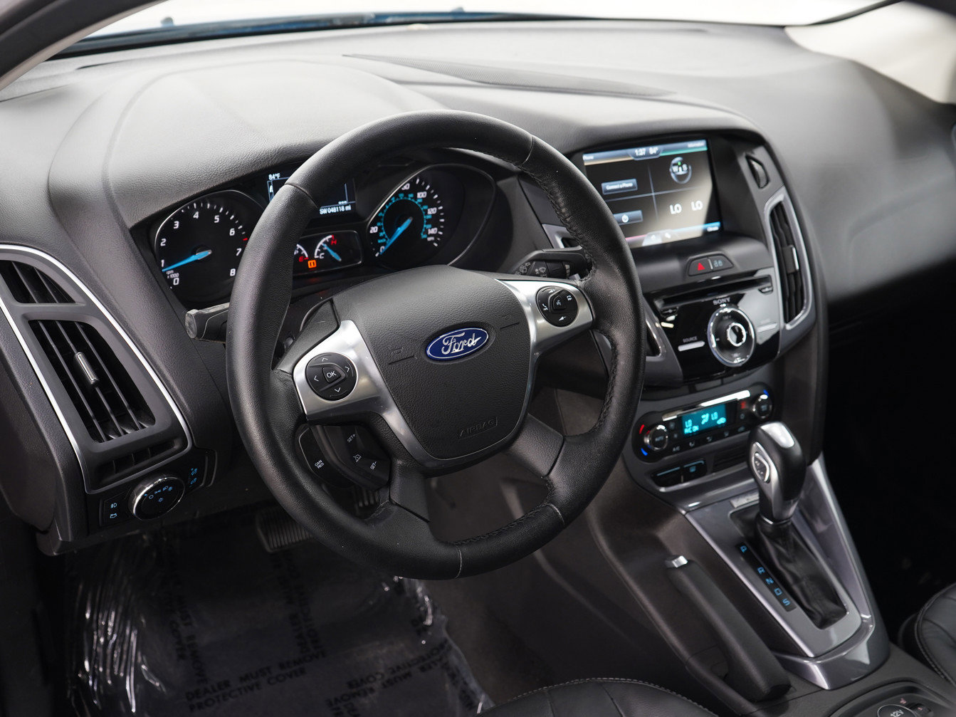 Used 2014 Ford Focus Titanium FWD image 22