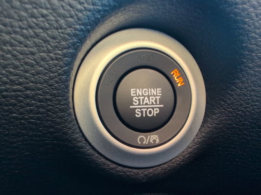 New 2026 Chrysler Pacifica Select image 32