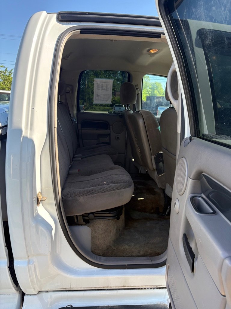 Used 2005 Dodge Ram 1500 Truck SLT RWD image 12