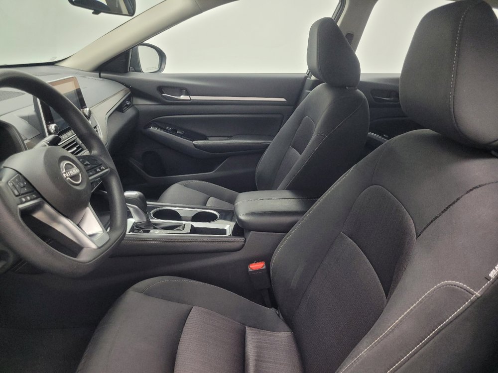 Used 2023 Nissan Altima 2.5 SV image 17