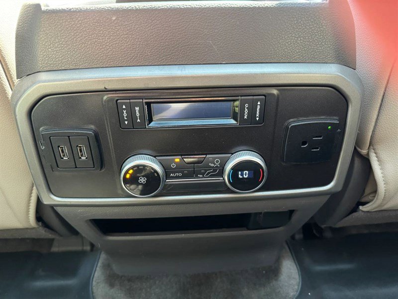 Used 2018 Ford Expedition XLT w/ Equipment Group 202A image 27