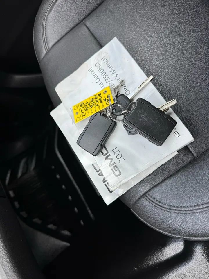 Used 2021 GMC Sierra 3500 2WD Crew Cab w/ Convenience Package image 44