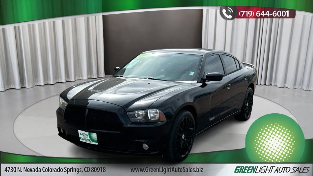 Used 2013 Dodge Charger SXT image 1