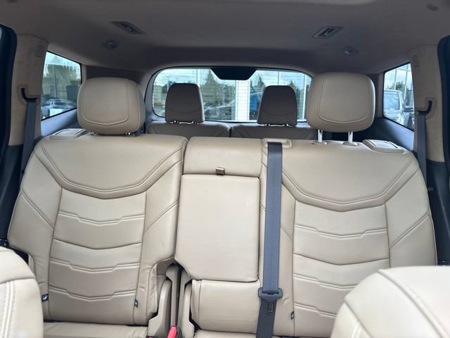 Used 2024 Cadillac XT6 Premium Luxury w/ Platinum Package FWD image 12