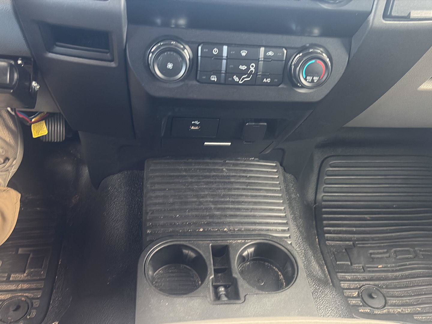 Used 2017 Ford F250 XL w/ Power Equipment Group RWD image 13