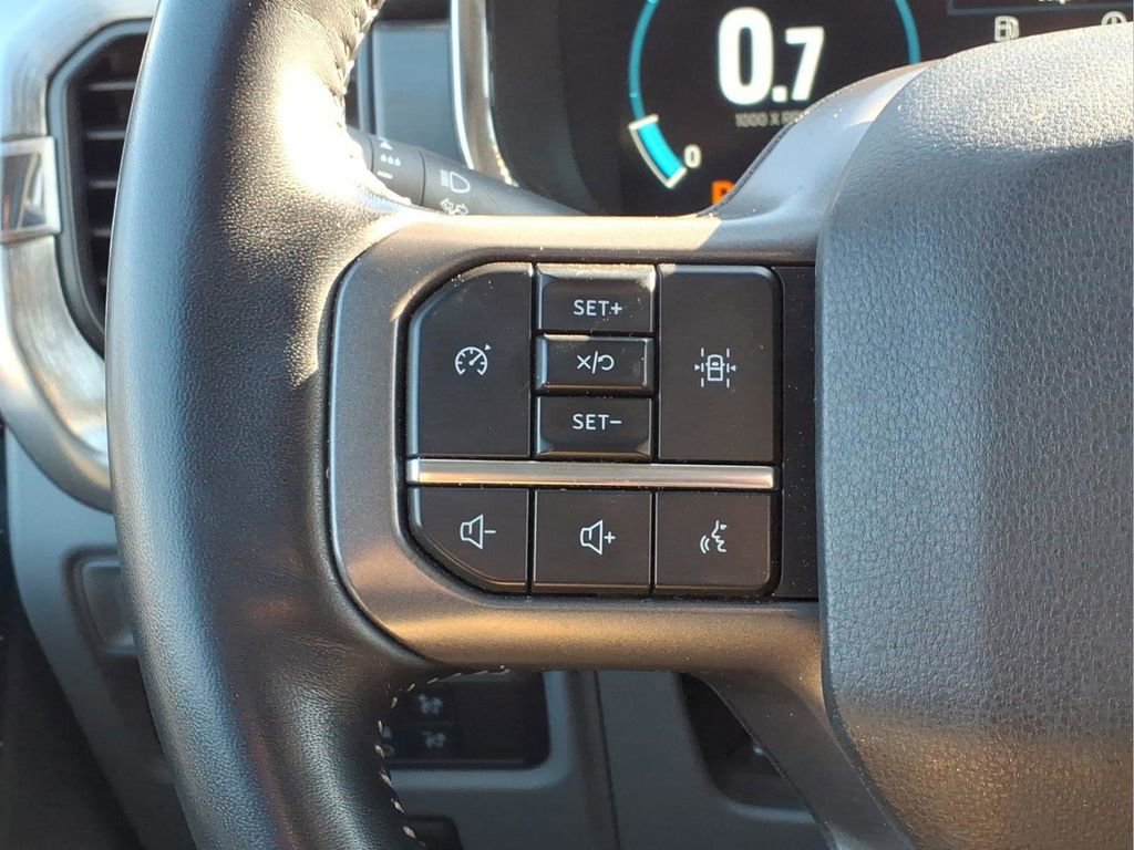 Used 2021 Ford F150 Lariat image 14