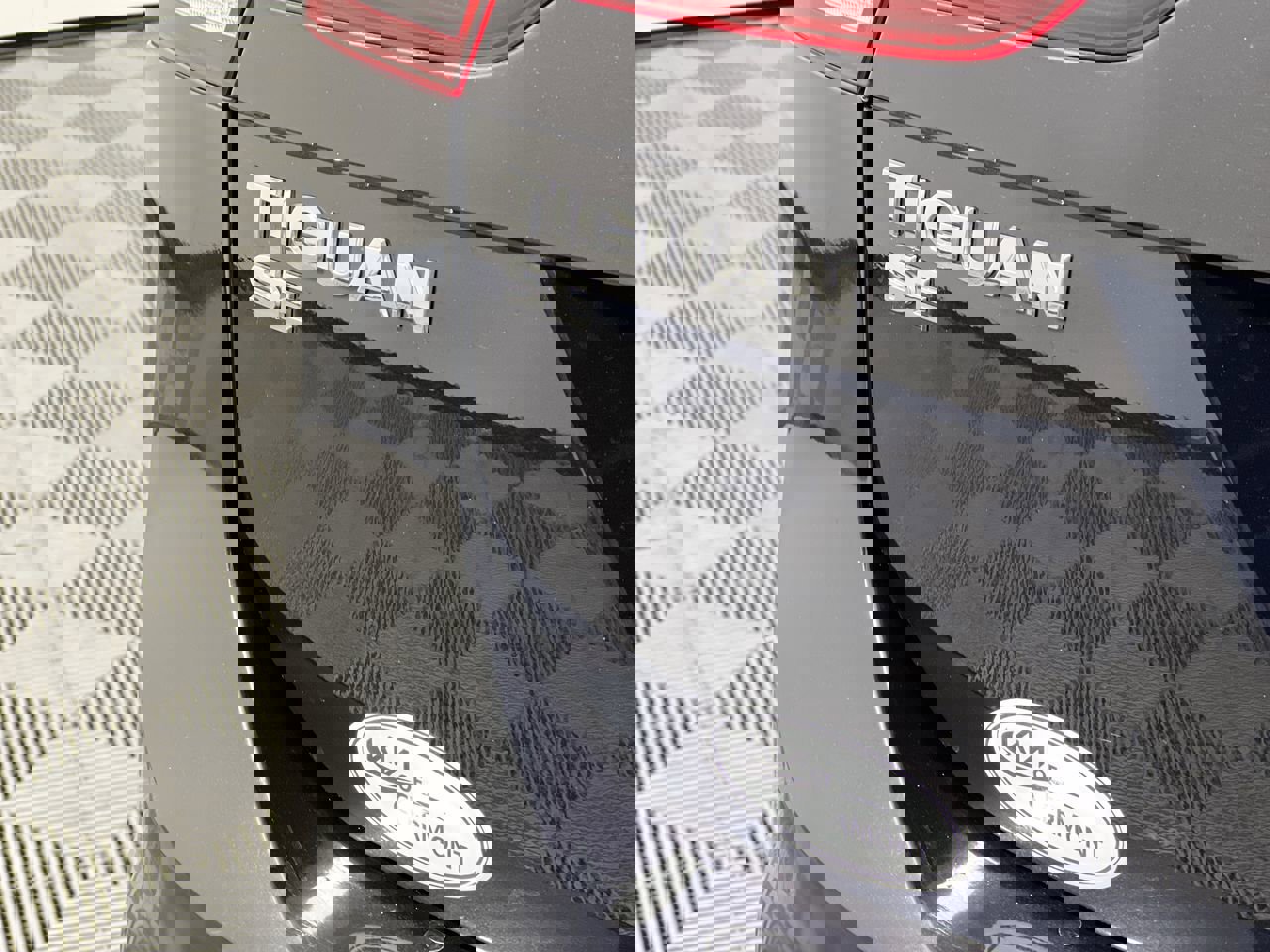 Used 2018 Volkswagen Tiguan SE image 5