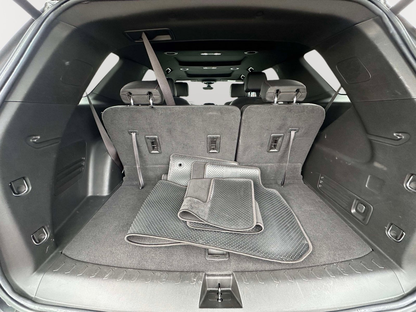 Certified 2023 Chevrolet Traverse RS image 38