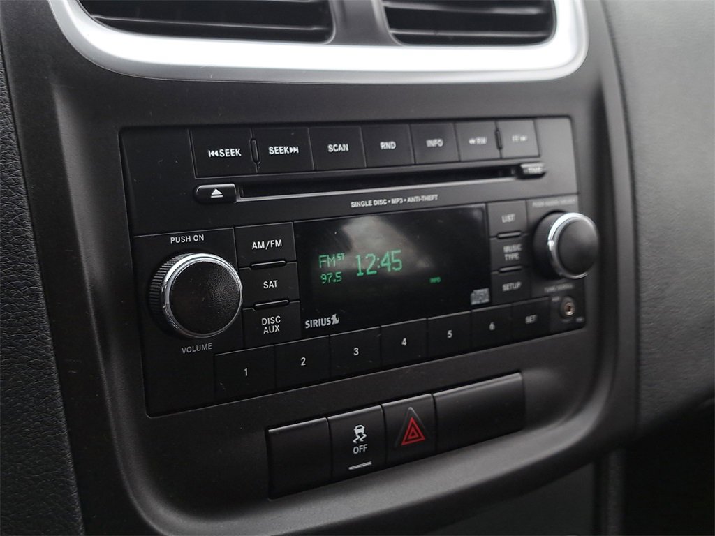 Used 2012 Dodge Avenger SXT image 26