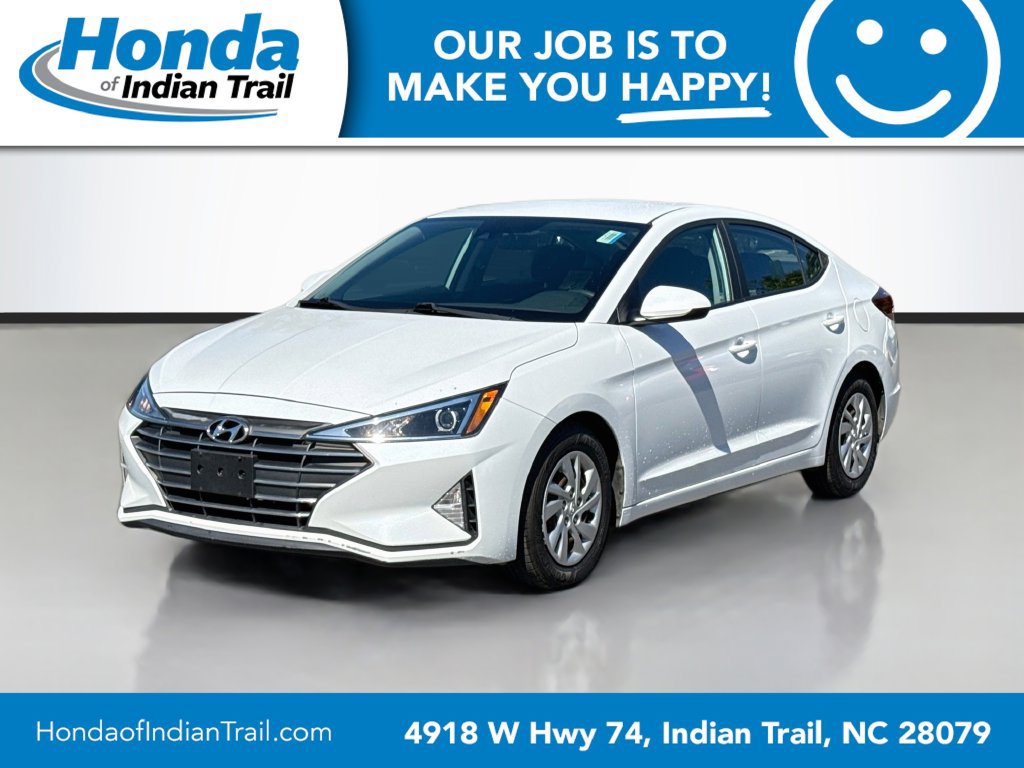 Used 2020 Hyundai Elantra SE w/ Cargo Package (C1) FWD image 3