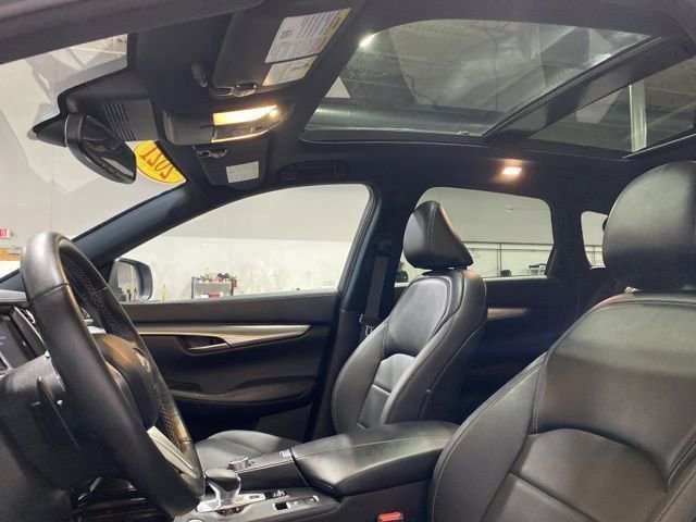 Used 2021 INFINITI QX50 Luxe w/ Appearance Package image 22