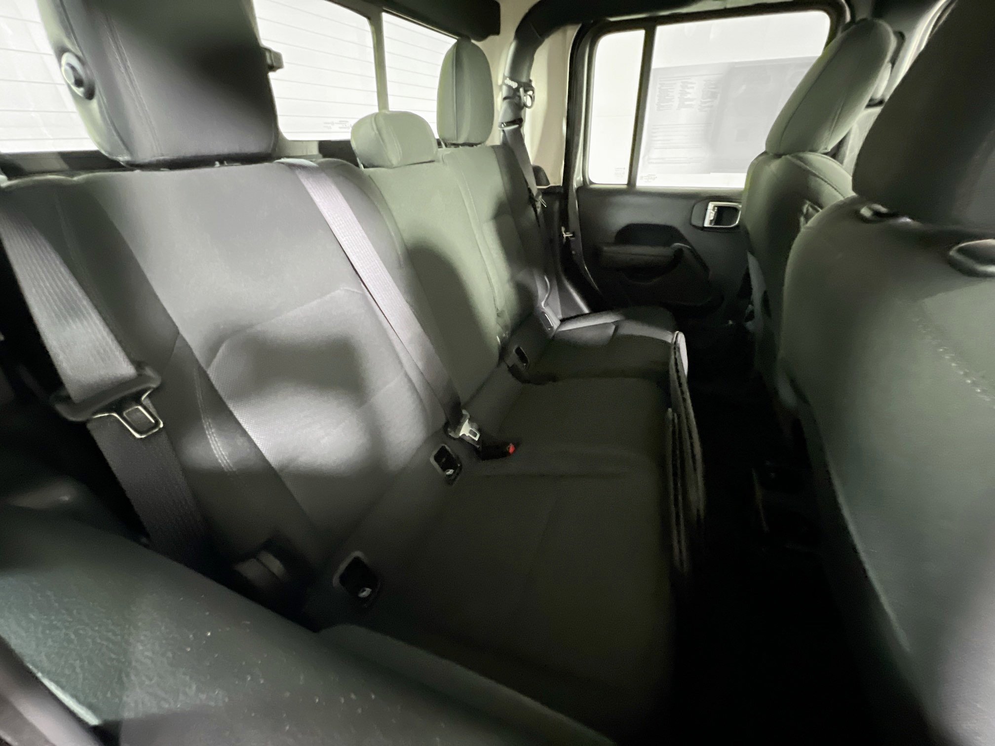 Used 2022 Jeep Gladiator Sport image 25