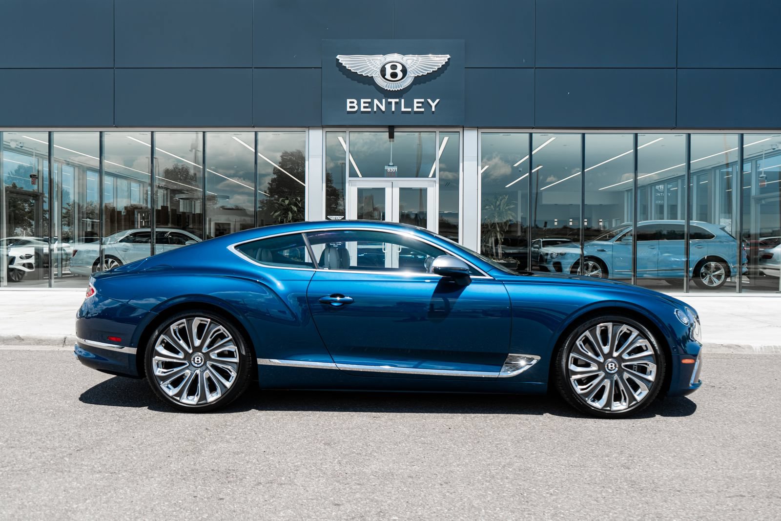 Certified 2023 Bentley Continental GT Mulliner AWD/4WD image 14