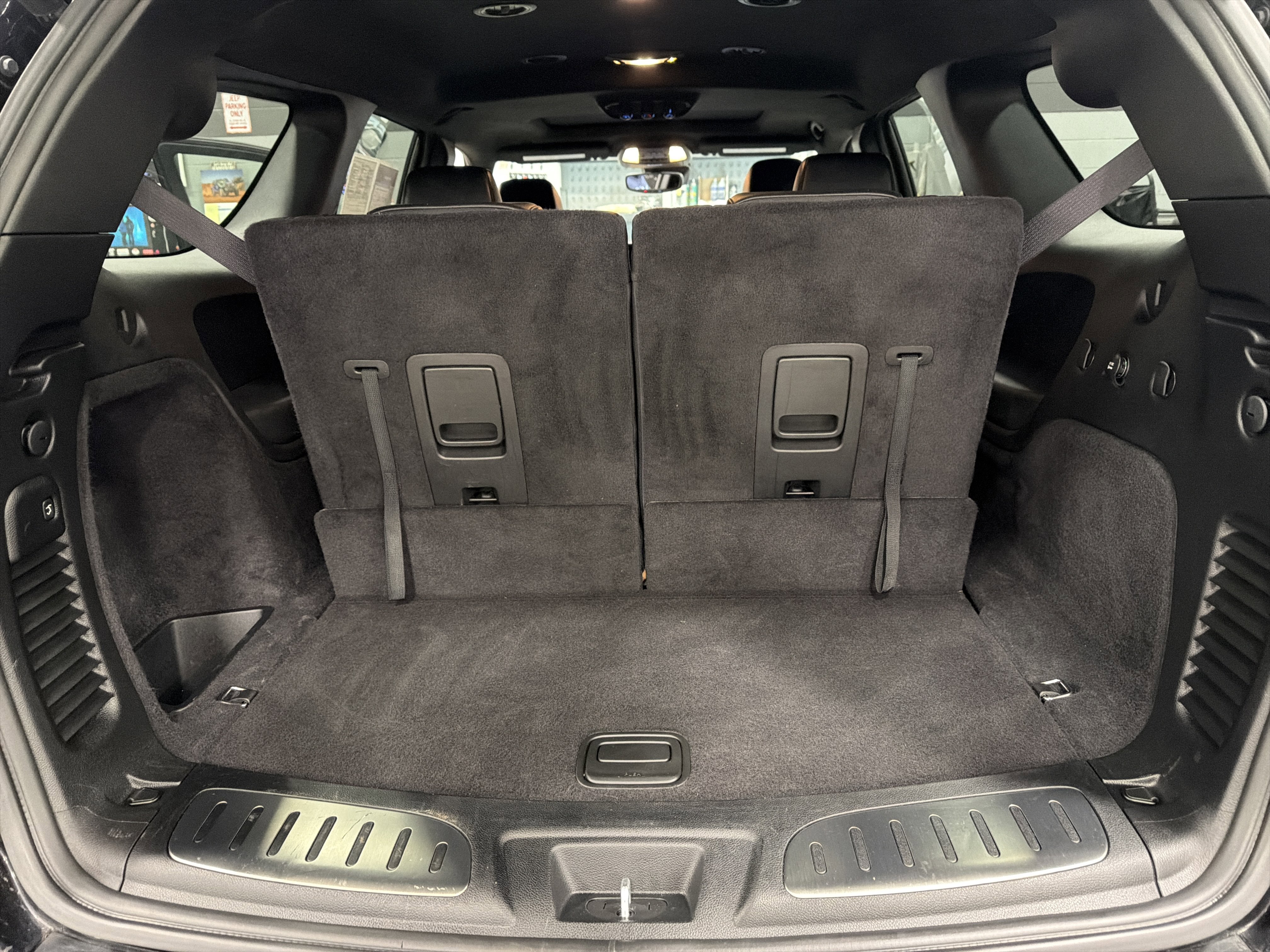 Used 2024 Dodge Durango R/T image 24