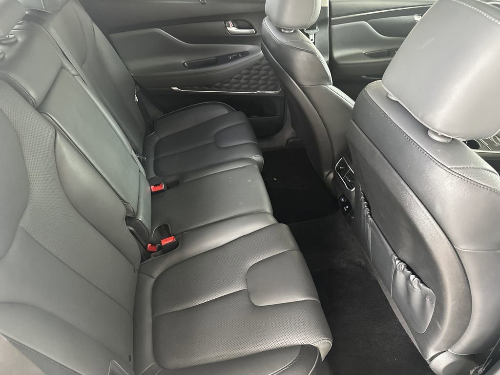 Used 2023 Hyundai Santa Fe Limited image 37