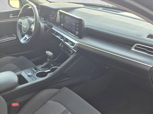 Used 2022 Kia K5 LXS FWD image 17