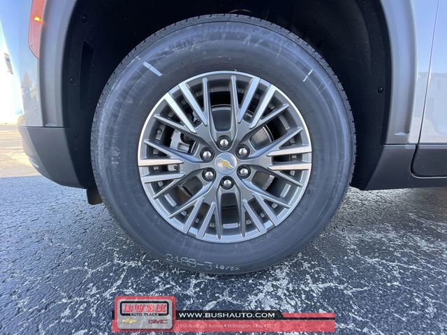 New 2026 Chevrolet Traverse LT w/ LPO, Floor Liner Package image 31